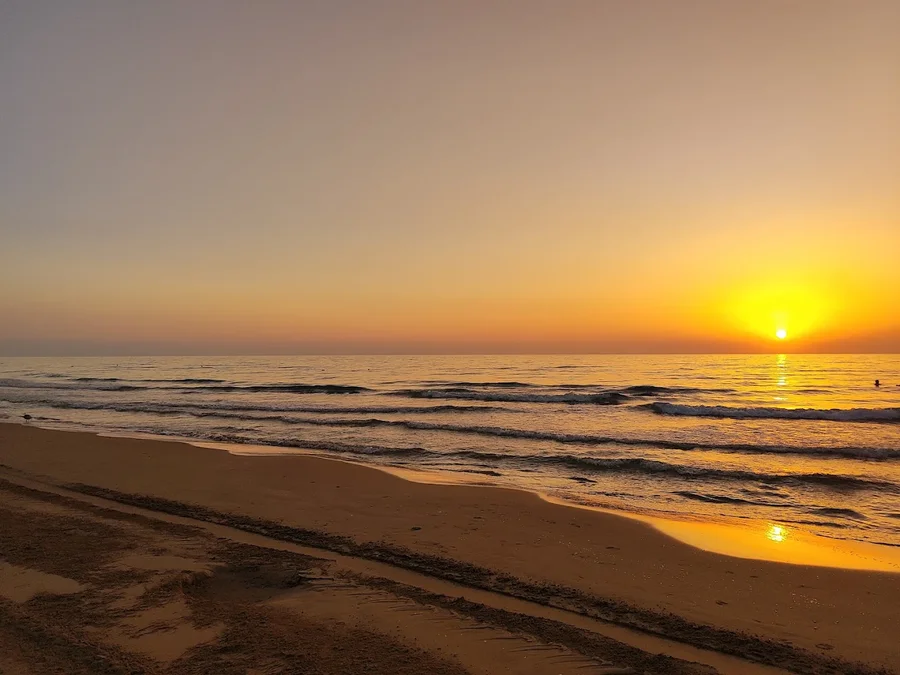 amanecer playa norte de gandia